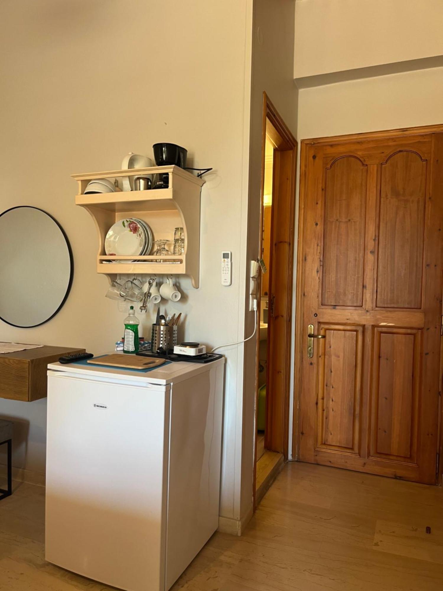 George Studios Vasiliki Oda fotoğraf